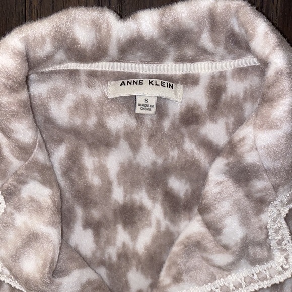 Anne Klein - Cheetah Print Pajamas - Picture 4 of 7